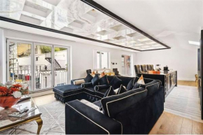 Designer Luxury Mews House in Knightsbridge Minutes from Harrods